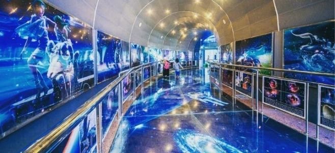 Suasana Ruang Pameran Planetarium Jakarta