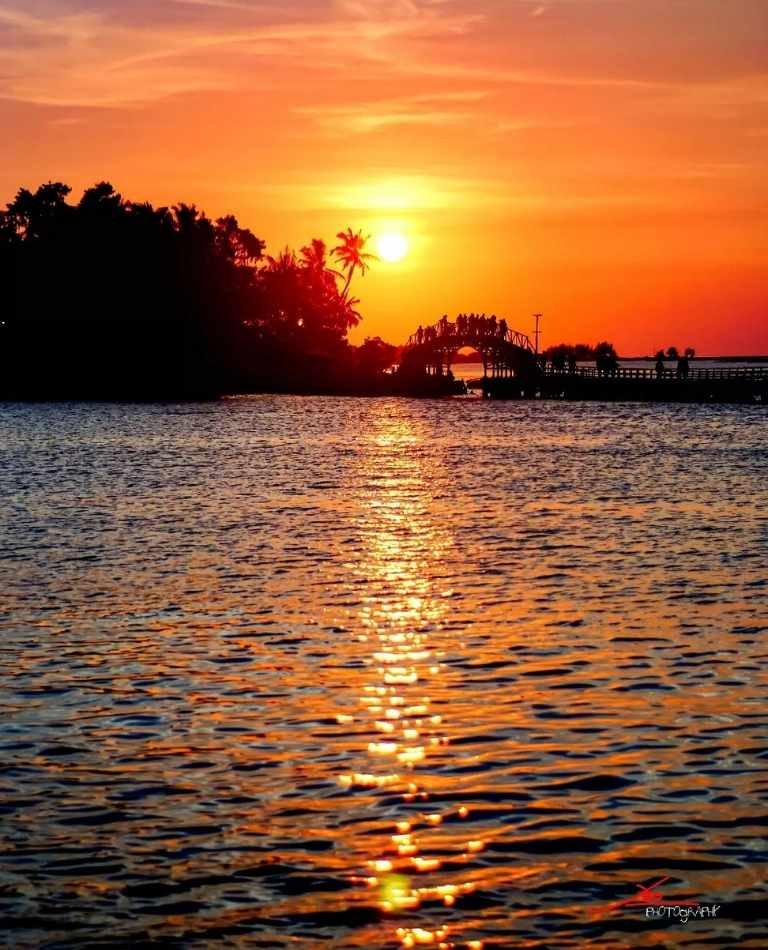 Suasana Senja Pulau Tidung Kepulauan Seribu