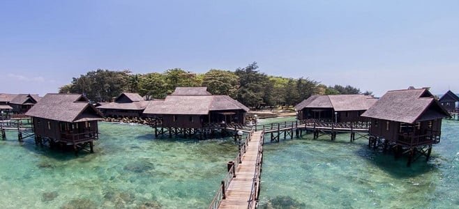 Floating Cottage Pulau Ayer Resort
